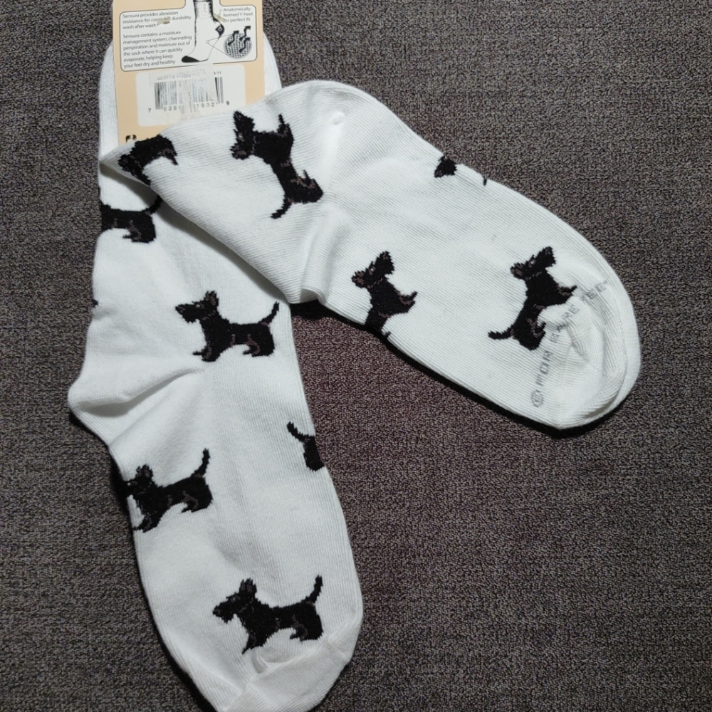 Socks - Picture 3 of 6